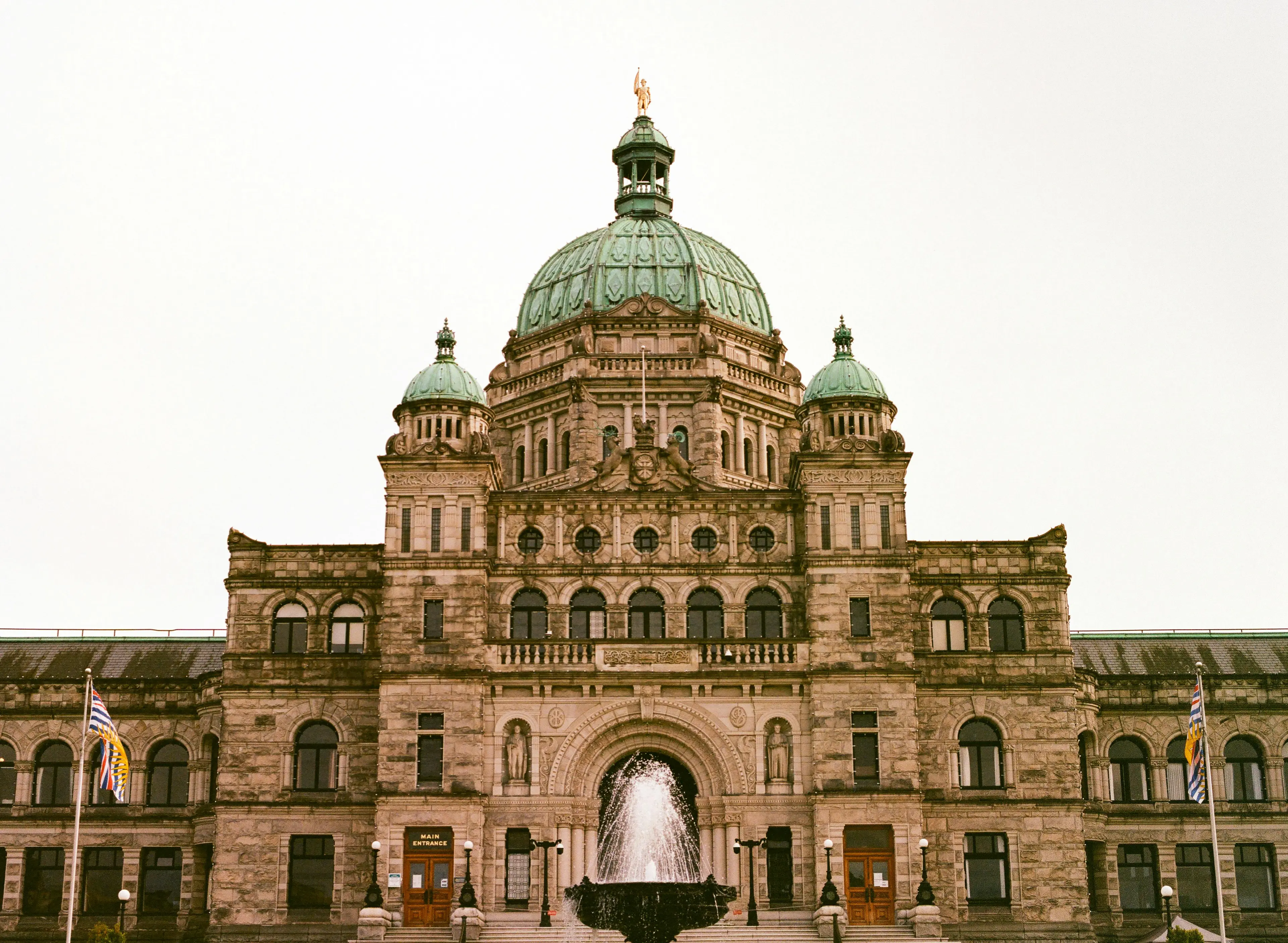Parliament or Inner Harbour in Victoria